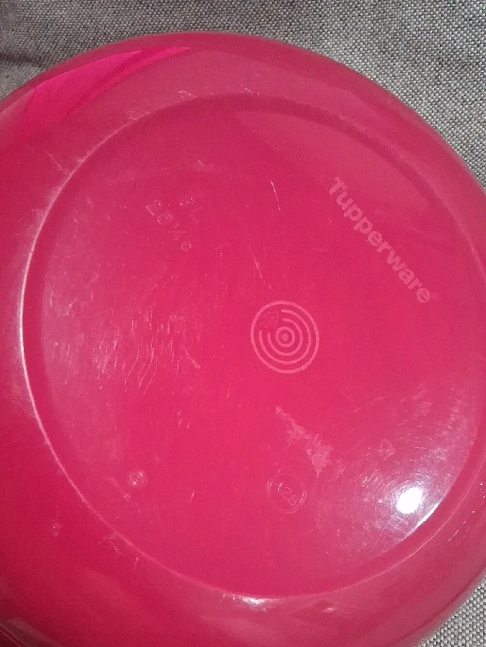 Plastic Storage Bowl with Lid - Pink Tupperware 3 Liters